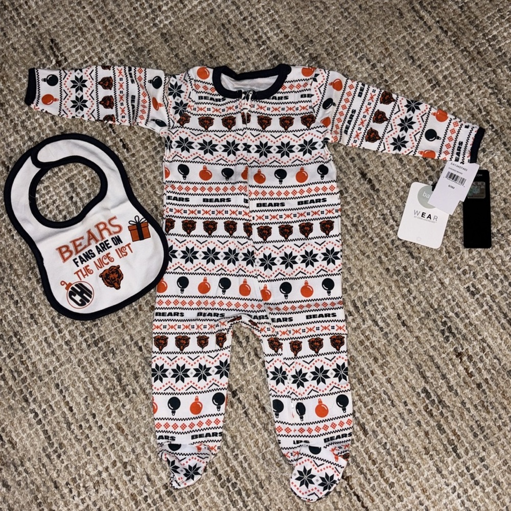 Chicago Bears Christmas Sleeper NWT